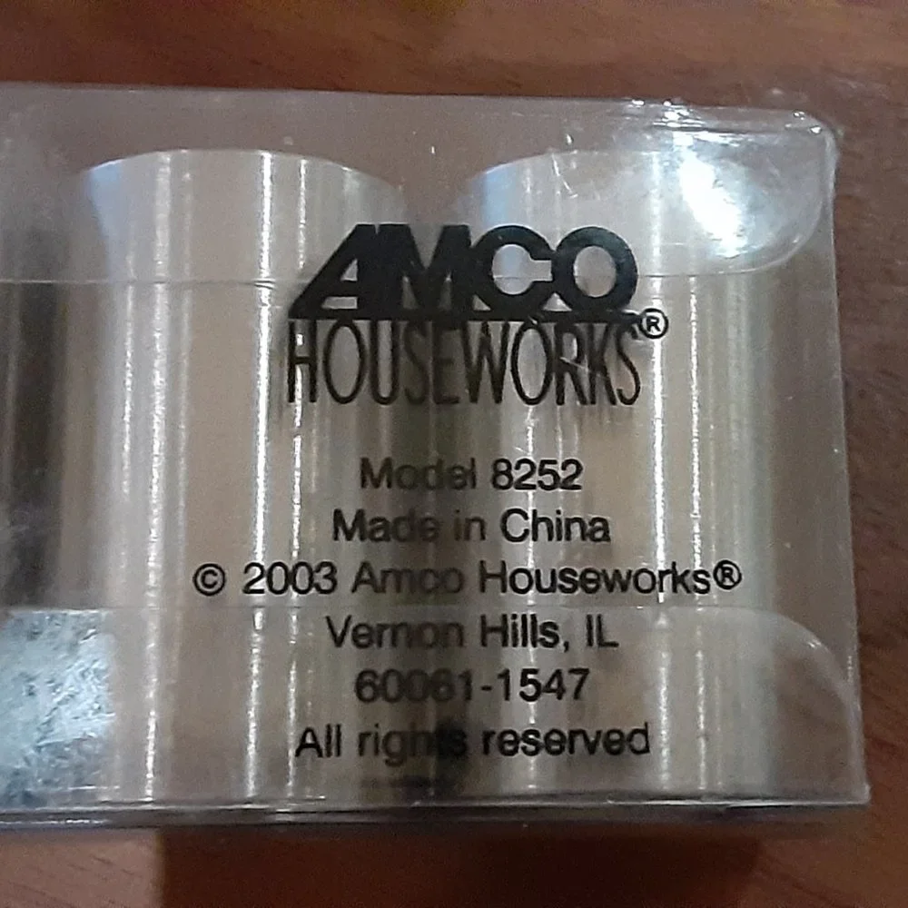 Amco Housework Salt & Pepper Shakers (2) sets NEW in package